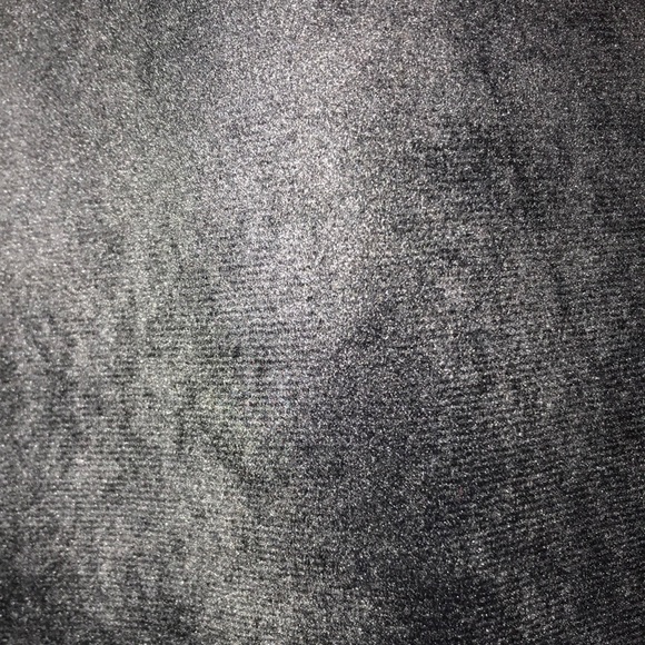 NWT Velvet Table Runner - Picture 2 of 10